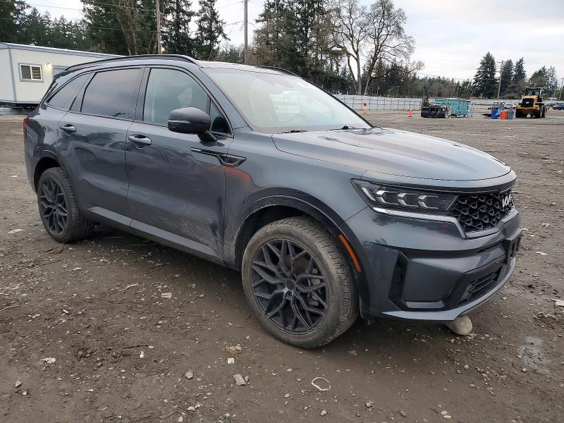 Photo 4 from auction – 2023 KIA SORENTO SX with VIN 5XYRKDLF5PG190701