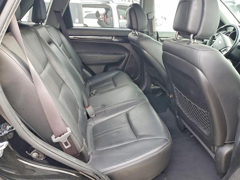 Photo 11 from auction – 2011 KIA SORENTO EX with VIN 5XYKU4A2XBG039891