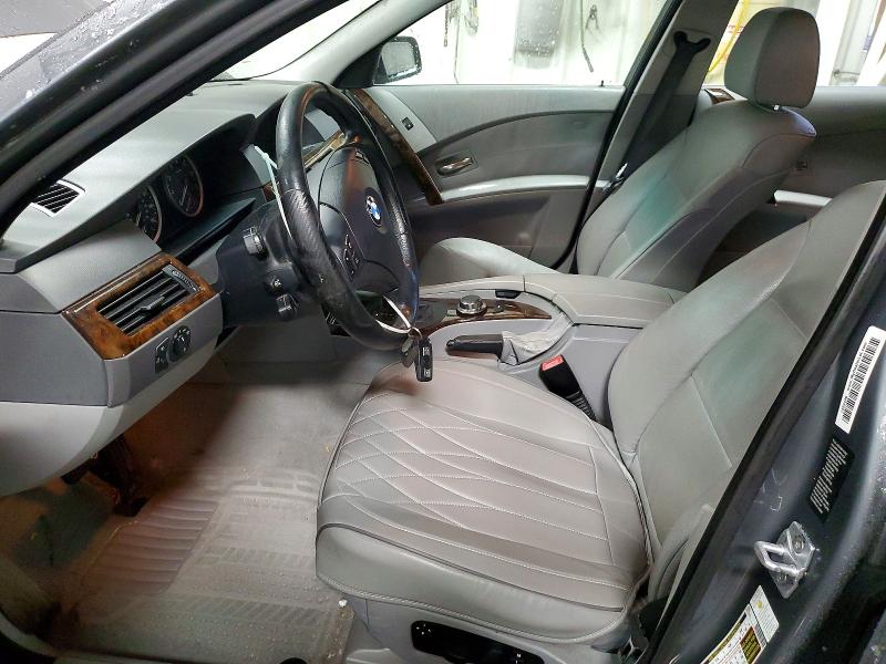 Photo 7 from auction – 2007 BMW 530 with VIN WBANF73597CU25114