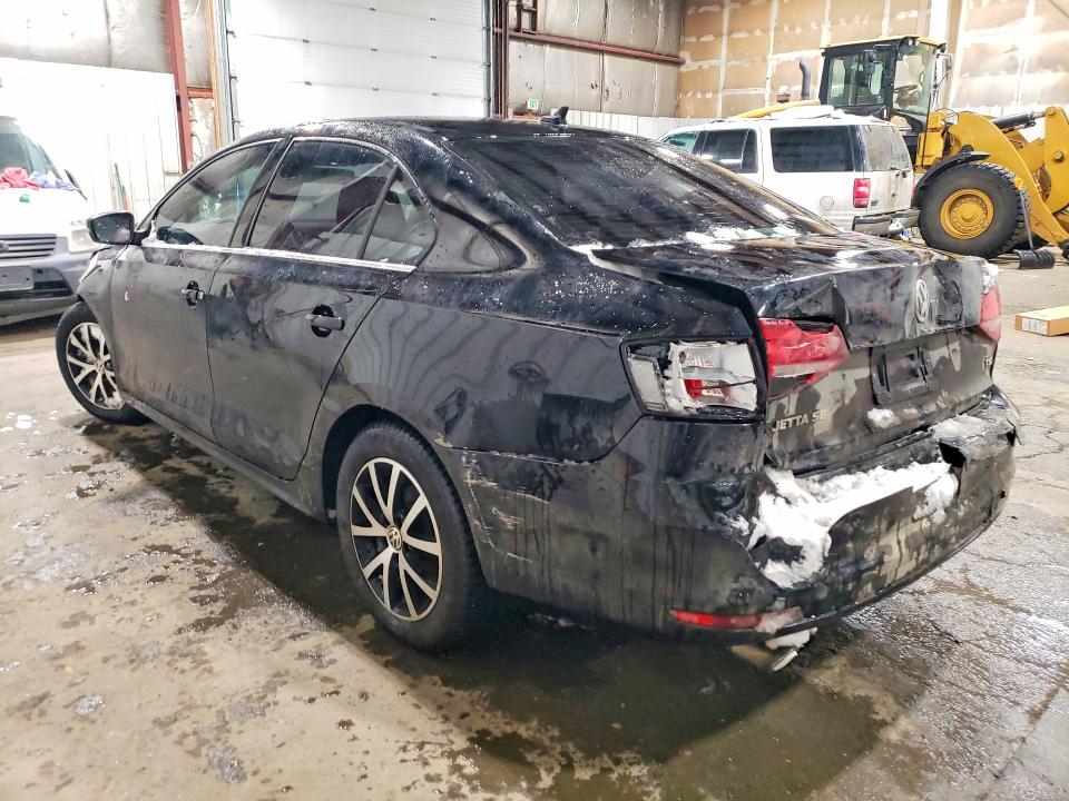 Photo 2 from auction – 2017 VOLKSWAGEN JETTA with VIN 3VWDB7AJ0HM293528