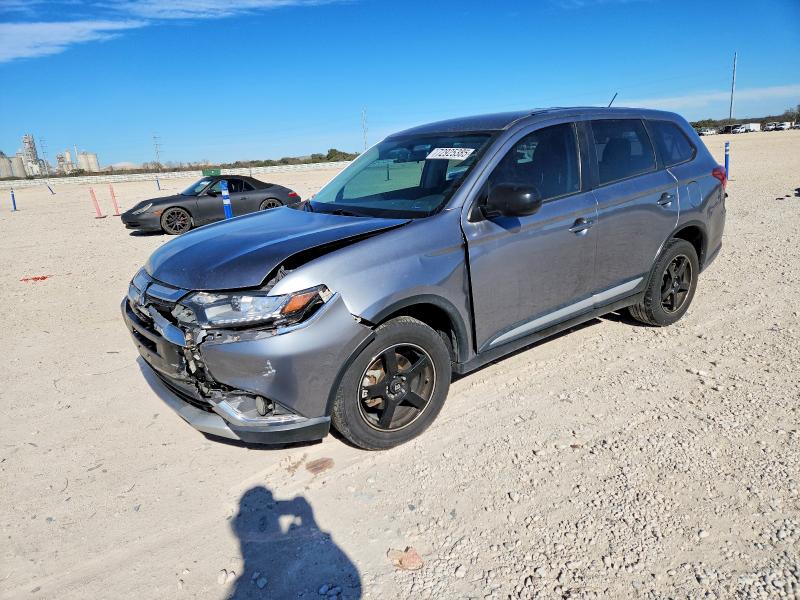 MITSUBISHI OUTLANDER 2016 with VIN JA4AZ3A36GZ045383 - Photo from auction