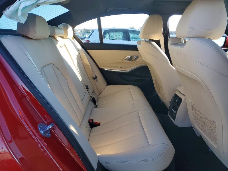 Photo 10 from auction – 2019 BMW 330I with VIN WBA5R1C54KAK09468