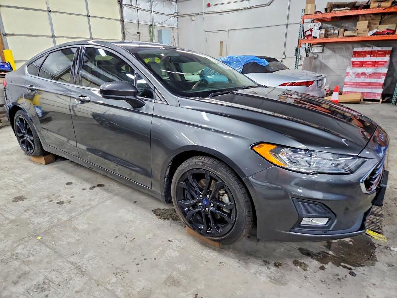 Photo 4 from auction – 2019 FORD FUSION with VIN 3FA6P0HD0KR172874