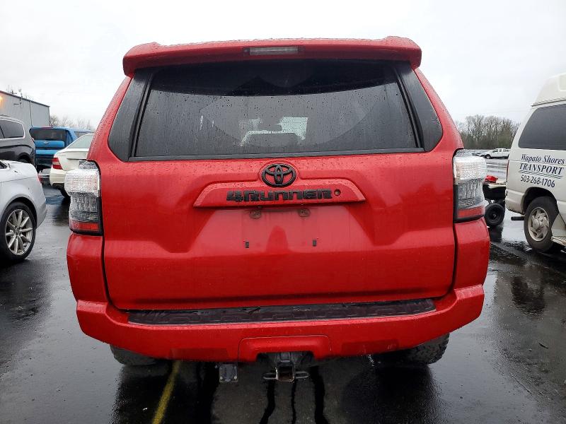 Photo 6 from auction – 2015 TOYOTA 4RUNNER SR with VIN JTEBU5JR3F5233580