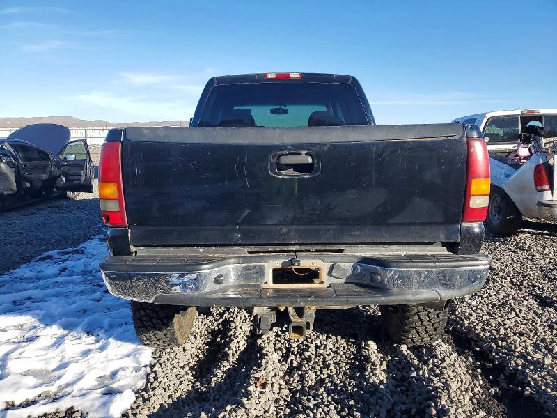 Zdjęcie 6 z aukcji – 2002 GMC SIERRA K25 z VIN 1GTHK23142F156491