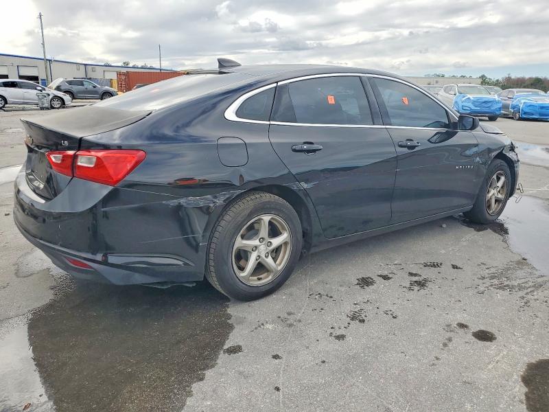 Photo 3 from auction – 2016 CHEVROLET MALIBU LS with VIN 1G1ZB5ST1GF218423