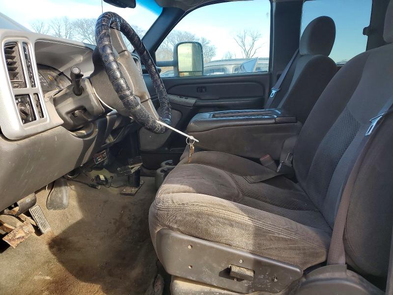 Photo 7 from auction – 2004 GMC SIERRA with VIN 1GTHK29U24E324672