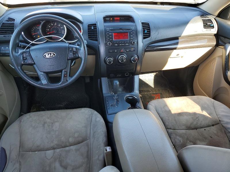 Photo 8 from auction – 2011 KIA SORENTO with VIN 5XYKT3A18BG106296