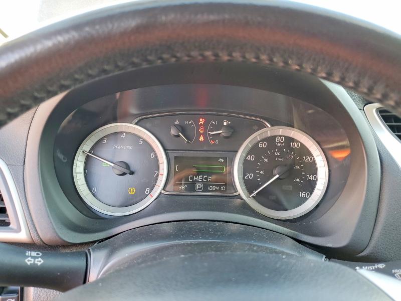 Photo 9 from auction – 2015 NISSAN SENTRA S with VIN 3N1AB7AP9FL679154