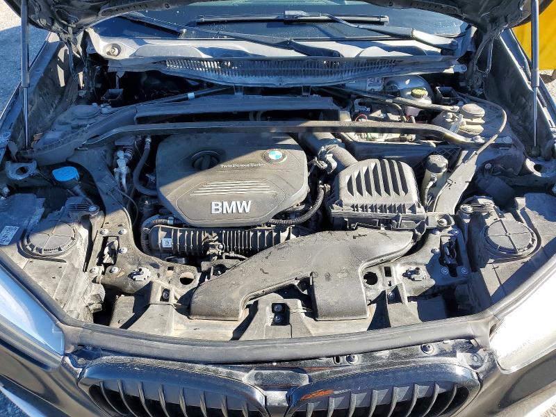 Photo 12 from auction – 2017 BMW X1 with VIN WBXHU7C35H5H34238
