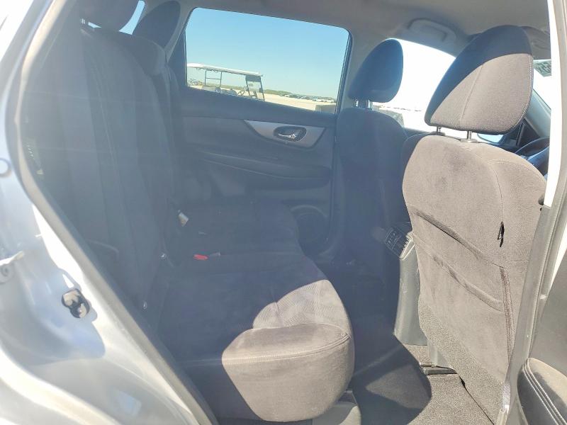 Photo 10 from auction – 2015 NISSAN ROGUE S with VIN KNMAT2MT1FP537228