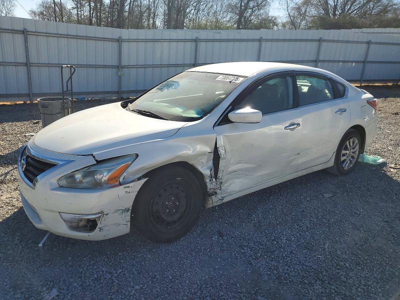 NISSAN ALTIMA 2.5 2015 with VIN 1N4AL3AP1FC226733 - Photo from auction