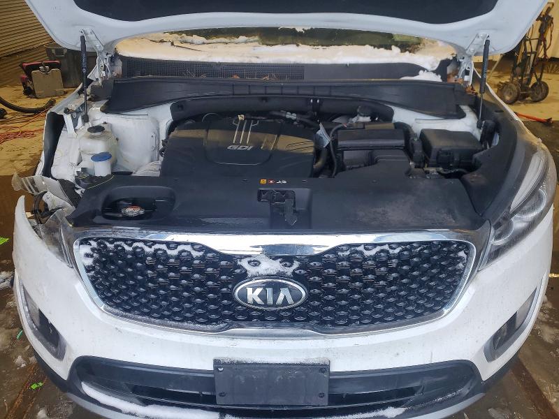 Photo 12 from auction – 2018 KIA SORENTO EX with VIN 5XYPHDA59JG376720