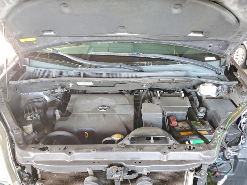 Photo 12 from auction – 2012 TOYOTA SIENNA LE with VIN 5TDKK3DC4CS224382
