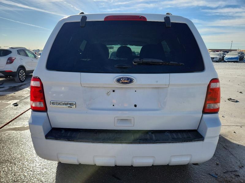 Photo 6 from auction – 2011 FORD ESCAPE XLT with VIN 1FMCU9D78BKC38565