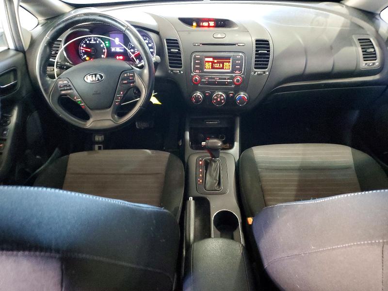 Zdjęcie 8 z aukcji – 2015 KIA FORTE EX z VIN KNAFX4A88F5371207