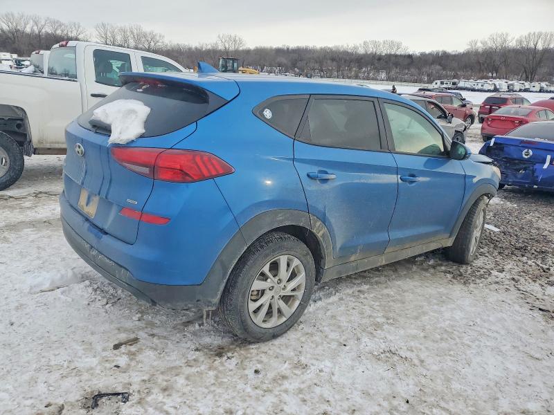 Photo 3 from auction – 2020 HYUNDAI TUCSON SE with VIN KM8J2CA4XLU212849