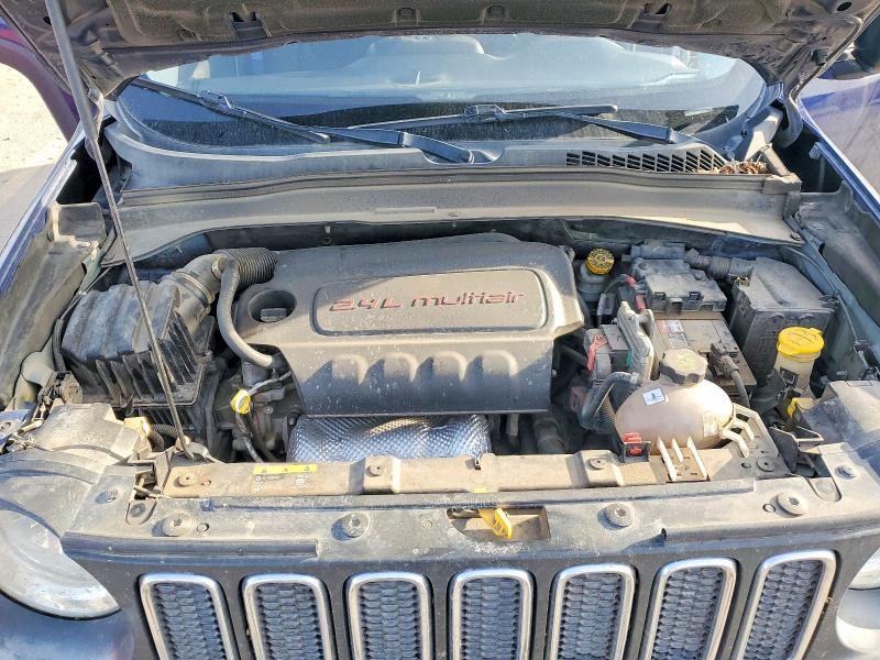 Photo 12 from auction – 2016 JEEP RENEGADE L with VIN ZACCJBBT8GPE25581