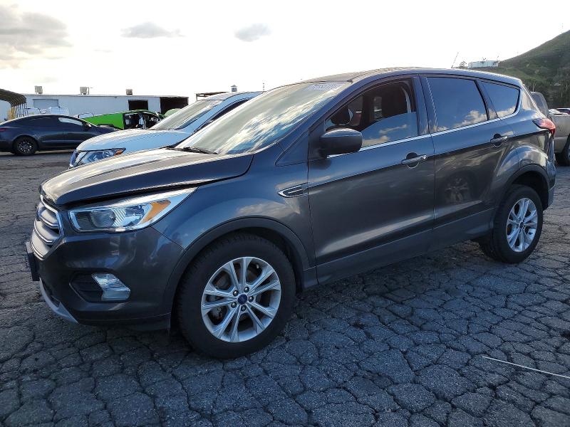FORD ESCAPE SE 2019 with VIN 1FMCU0GD5KUC04956 - Photo from auction