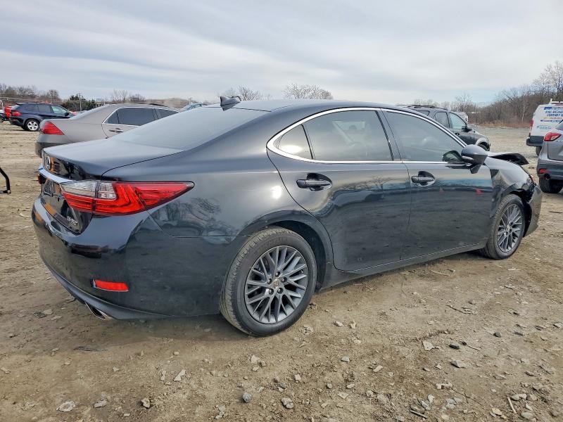 صورة رقم 3 من المزاد - 2018 LEXUS ES مع VIN 58ABK1GGXJU093314