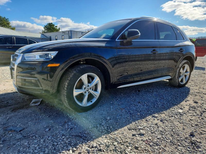AUDI Q5 PREMIUM 2018 с VIN WA1BNAFY8J2247697 - Фото с аукциона