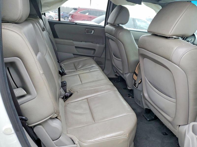 Photo 11 from auction – 2012 HONDA PILOT with VIN 5FNYF3H94CB027729