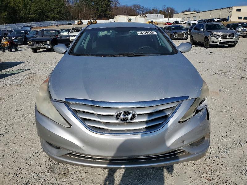 Photo 5 from auction – 2011 HYUNDAI SONATA GLS with VIN 5NPEB4AC0BH257181