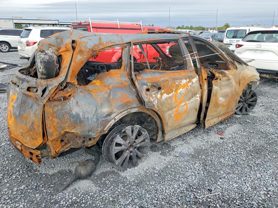 Photo 3 from auction – 2014 TOYOTA RAV4 with VIN JTMYFREV6EJ022497