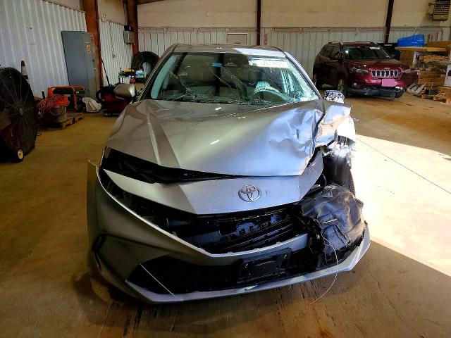Photo 5 from auction – 2025 TOYOTA CAMRY with VIN 4T1DAACK1SU153141