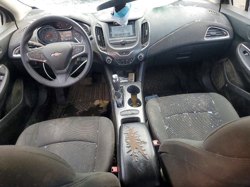 Photo 8 from auction – 2017 CHEVROLET CRUZE LT with VIN 3G1BE6SM2HS551475
