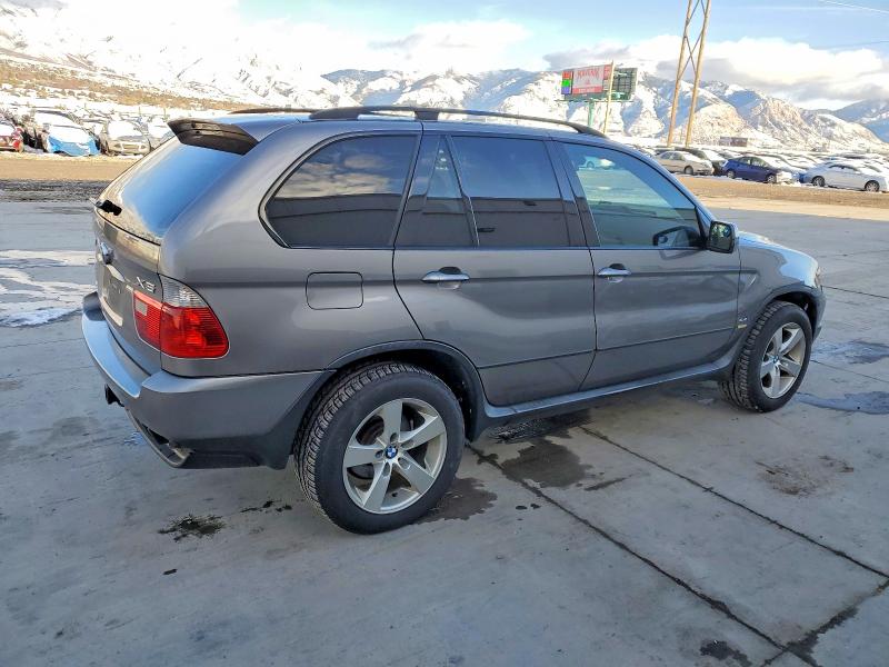 Photo 3 from auction – 2006 BMW X5 4.4I with VIN 5UXFB53556LV21665