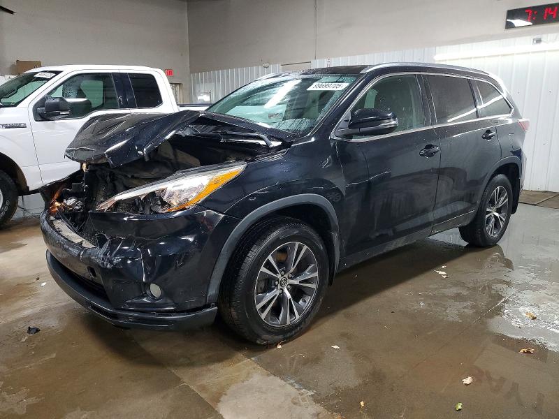 TOYOTA HIGHLANDER 2016 with VIN 5TDJKRFH8GS284470 - Photo from auction