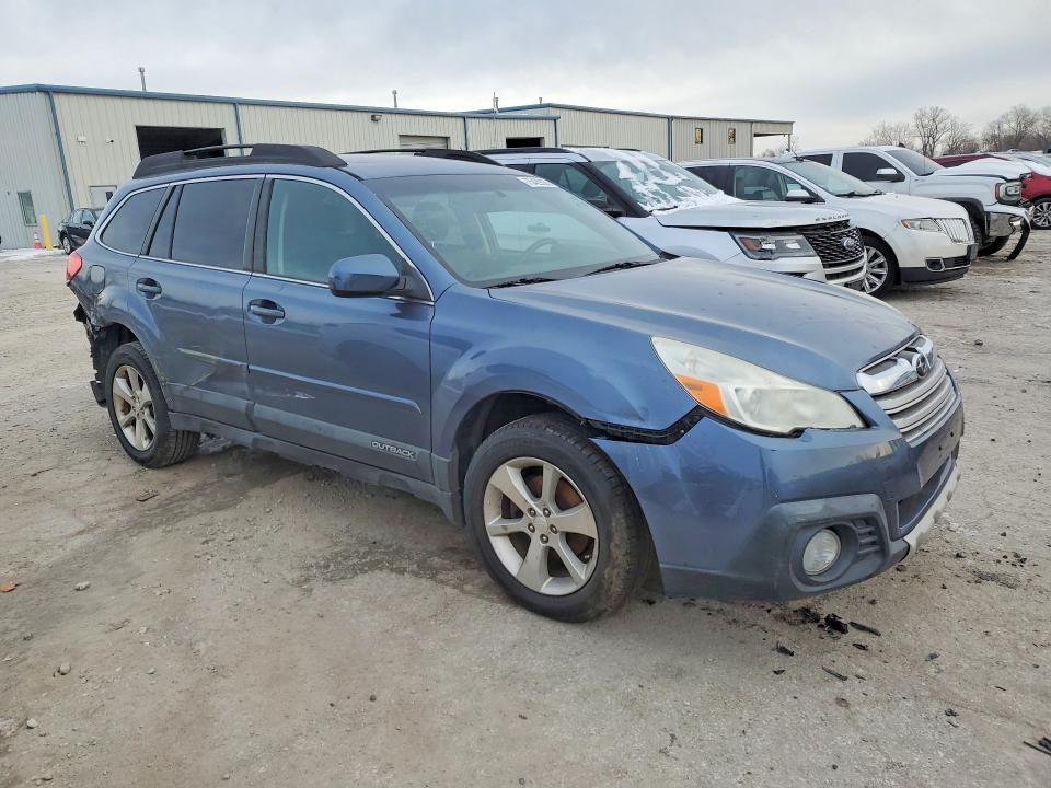 Photo 4 from auction – 2013 SUBARU OUTBACK with VIN 4S4BRCKCXD3213920