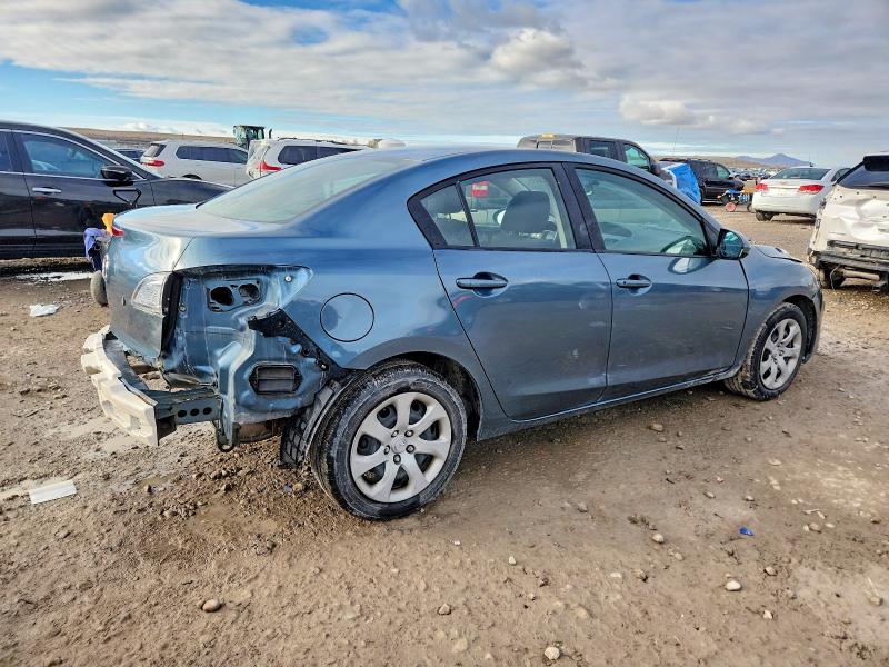 Photo 3 from auction – 2011 MAZDA 3 I with VIN JM1BL1UG0B1424997