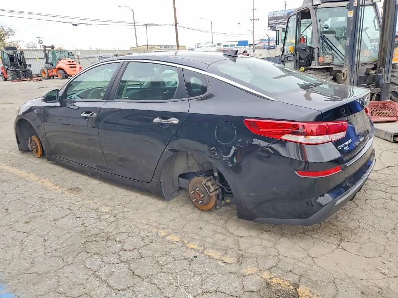Photo 2 from auction – 2020 KIA OPTIMA with VIN 5XXGT4L30LG431735