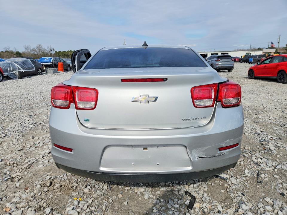 Photo 6 from auction – 2014 CHEVROLET MALIBU LS with VIN 1G11B5SLXEF244223