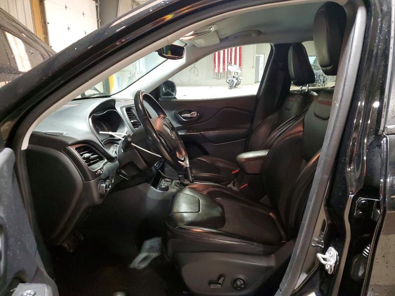 Photo 7 from auction – 2019 JEEP CHEROKEE T with VIN 1C4PJMBX8KD286804