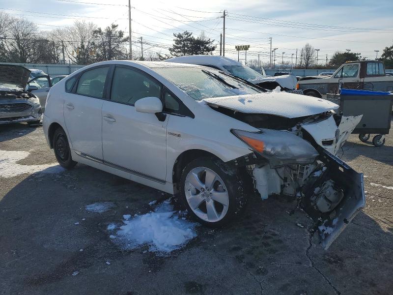 Zdjęcie 4 z aukcji – 2013 TOYOTA PRIUS z VIN JTDKN3DU6D5539062