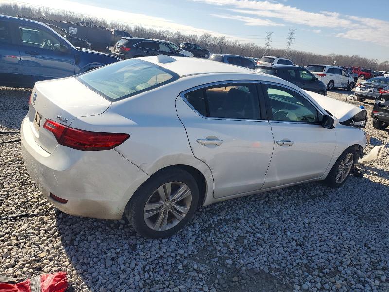 Photo 3 from auction – 2013 ACURA ILX with VIN 19VDE1F34DE020462