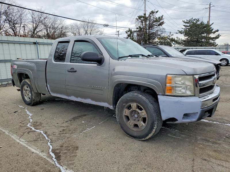 Photo 4 from auction – 2009 CHEVROLET SILVERADO with VIN 2GCEK290X91111963