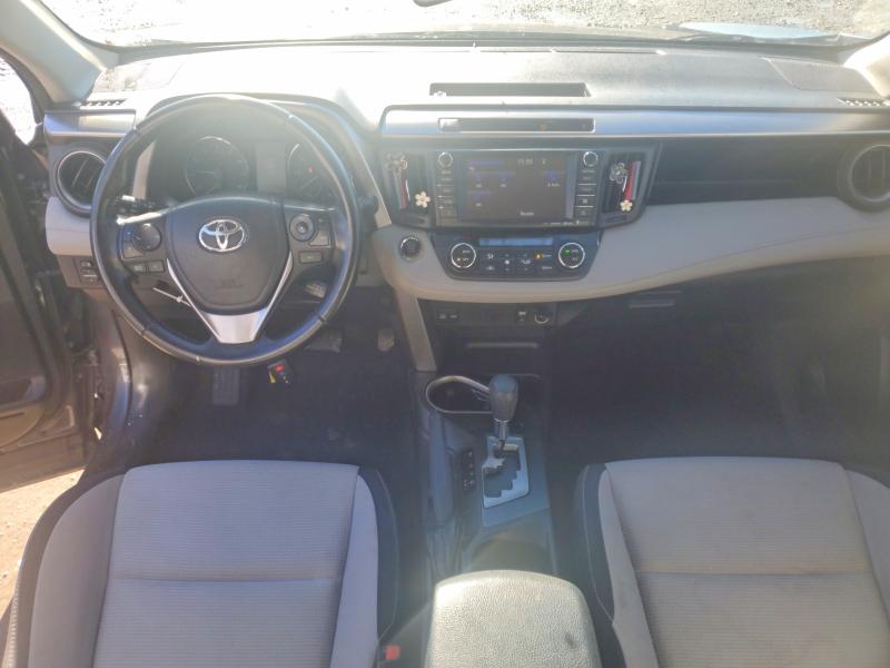 Photo 8 from auction – 2016 TOYOTA RAV4 with VIN JTMRFREV0GJ058807