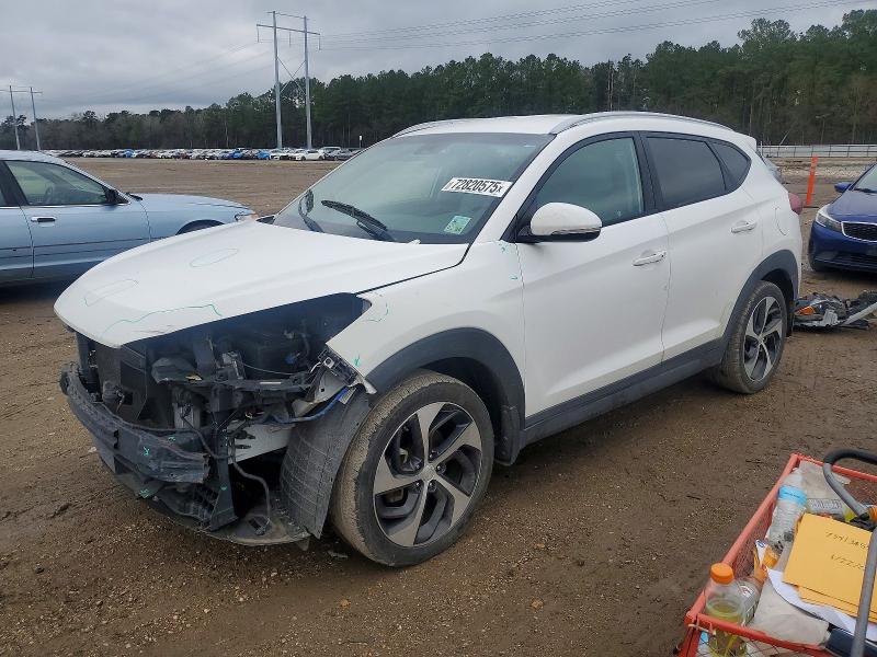HYUNDAI TUCSON LIM 2016 with VIN KM8J3CA27GU044654 - Photo from auction