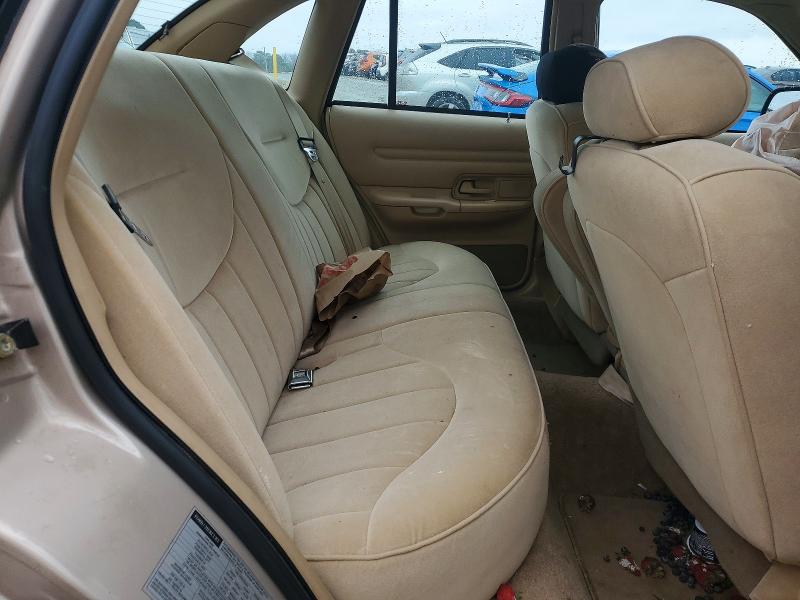 Photo 10 from auction – 1997 FORD CROWN VICTORIA with VIN 2FALP73W2VX226105
