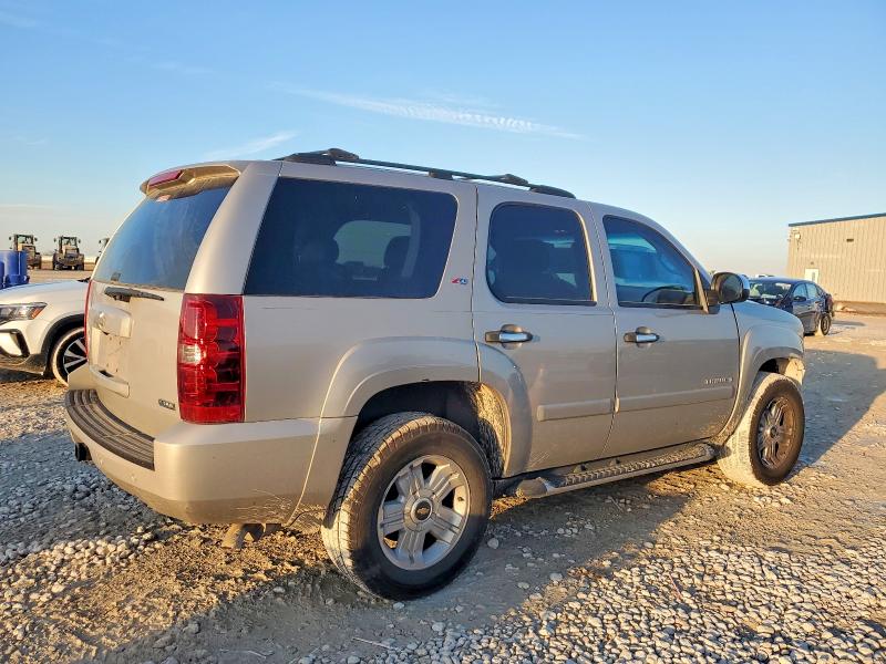 Photo 3 from auction – 2008 CHEVROLET TAHOE with VIN 1GNFK13018R159971