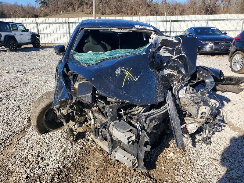 Photo 5 from auction – 2016 CHRYSLER 200 with VIN 1C3CCCAG3GN111449