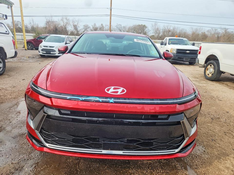Photo 5 from auction – 2025 HYUNDAI SONATA with VIN KMHL64JA8SA462261