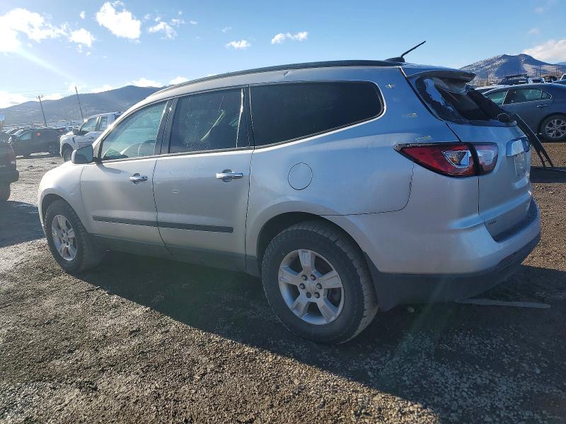 Photo 2 from auction – 2016 CHEVROLET TRAVERSE L with VIN 1GNKVFKD4GJ321130