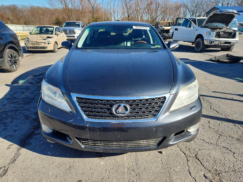 Photo 5 from auction – 2011 LEXUS LS 460 with VIN JTHBL5EF2B5106626
