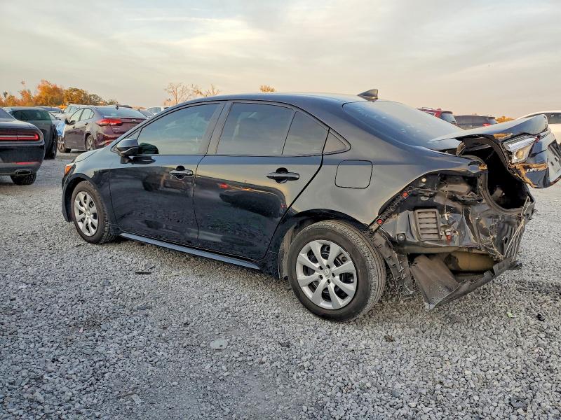 Photo 2 from auction – 2021 TOYOTA COROLLA LE with VIN 5YFEPMAE0MP154402