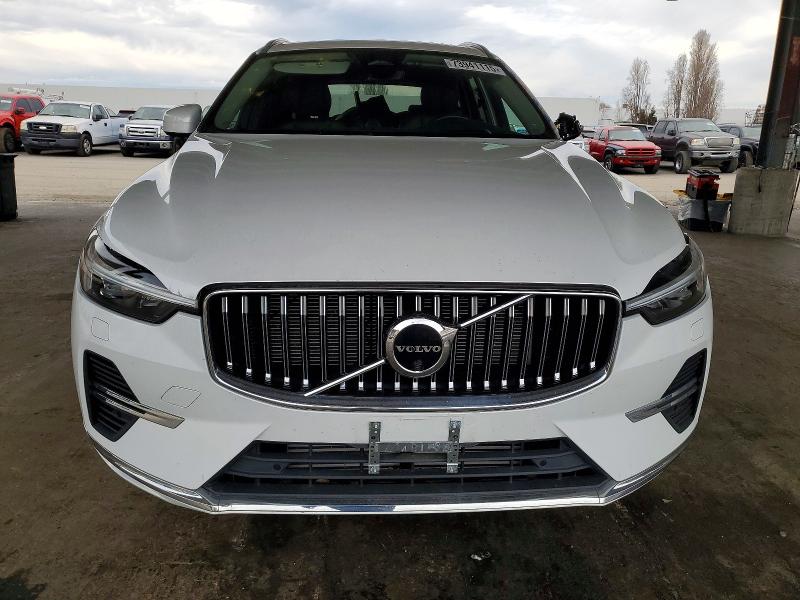 Снимка 5 от търг – 2022 VOLVO XC60 T8 RE с VIN YV4BR0DL2N1951219
